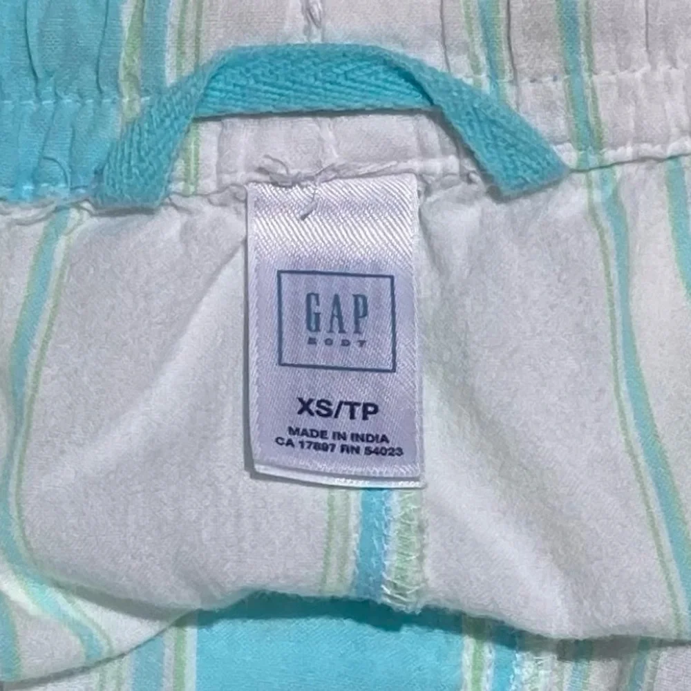 Gap Shorts Cotton Lightweight Turquoise White Extra Small - Picture 12 of 15
